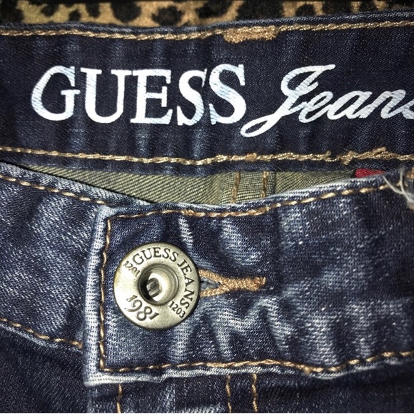 💙Guess Jeans..Flirty..Bootcut..Low Waisted💙 - Picture 10 of 10